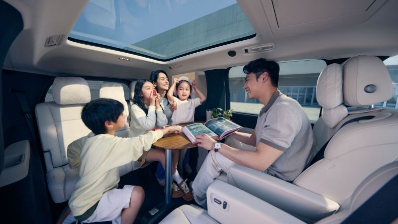 9728太阳集团汽车2025年4月交付33,939辆